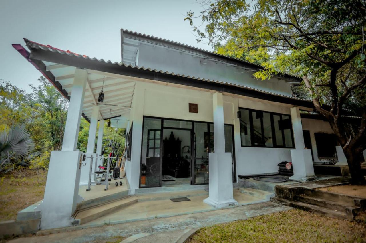 Hotel Sigiriya Kele ภายนอก รูปภาพ
