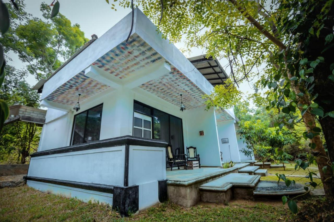 Hotel Sigiriya Kele ภายนอก รูปภาพ