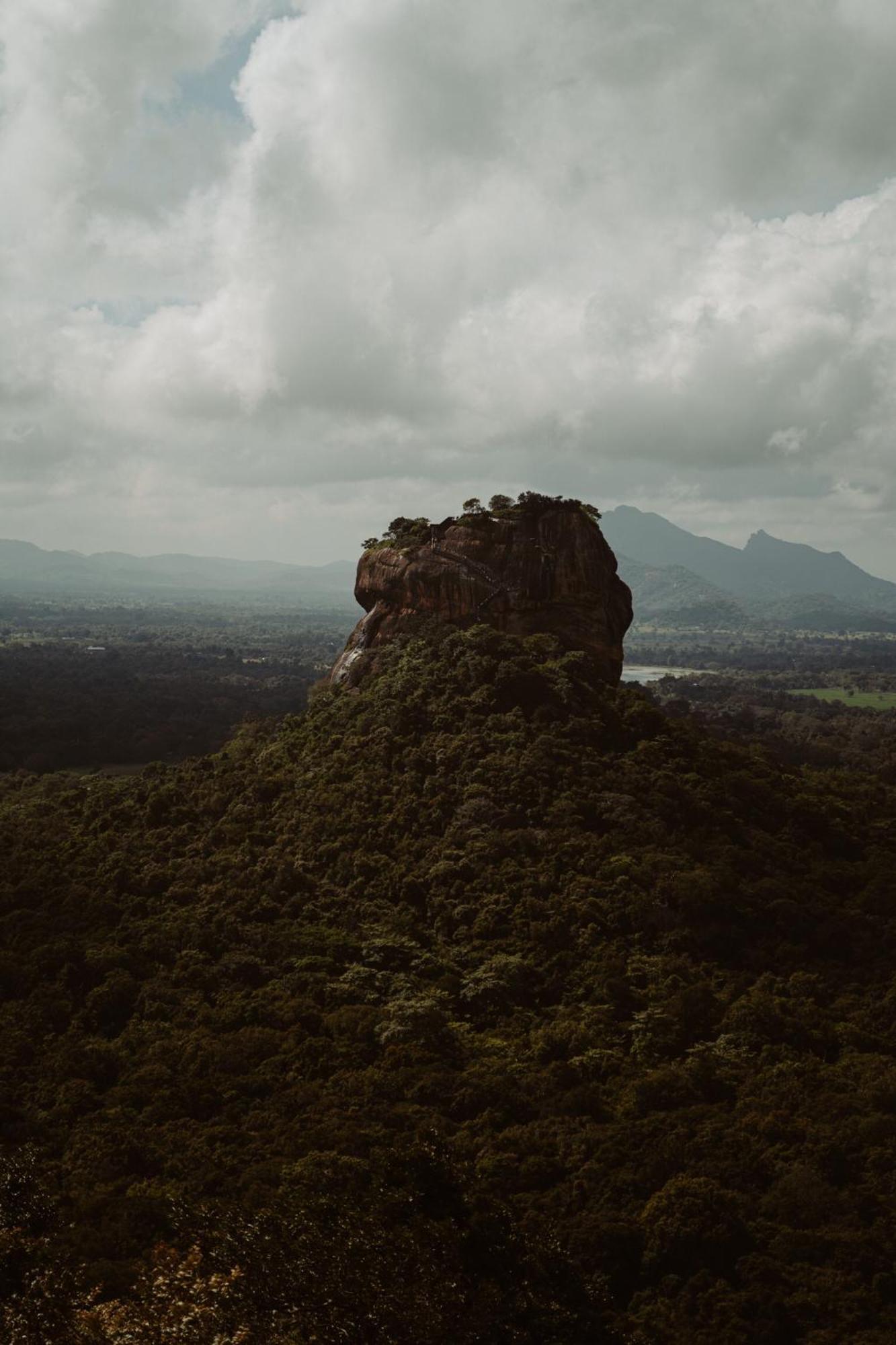 Hotel Sigiriya Kele ภายนอก รูปภาพ
